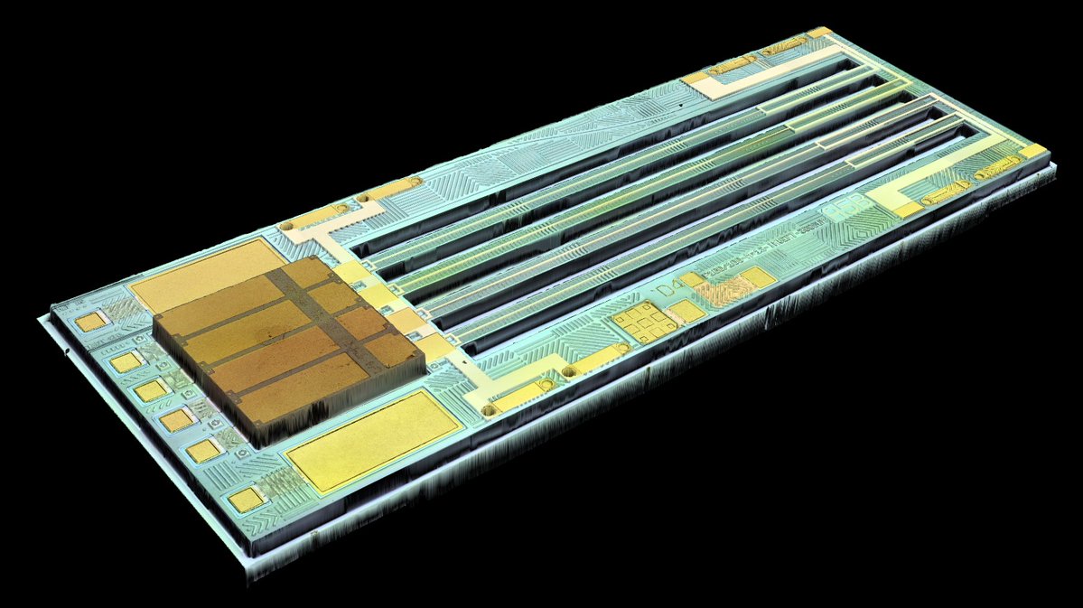 BLOG: Why Advanced Packaging Designs are Crucial for AI Manufacturers

"POET's two ELS platforms—POET Blazar™ and POET Starlight™— directly address the core challenges of delivering scalable, manufacturable light for next-generation chip-scale optical architectures."