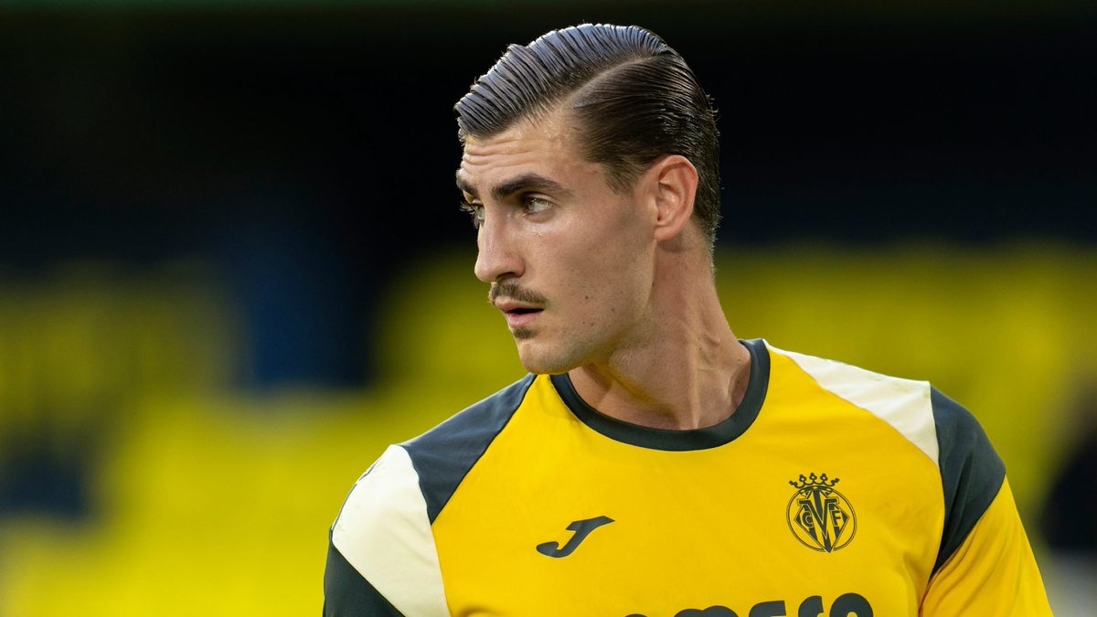 👀 Diego Conde et Joselu figurent parmi les pistes du Séville FC 🇪🇸.
Le gardien de Villarreal CF veut du temps de jeu.
Joselu, souhaite revenir en Europe mais son salaire complique l’opération.⚽️
🗞️ <a href="/diariosevilla/">Diario de Sevilla</a>