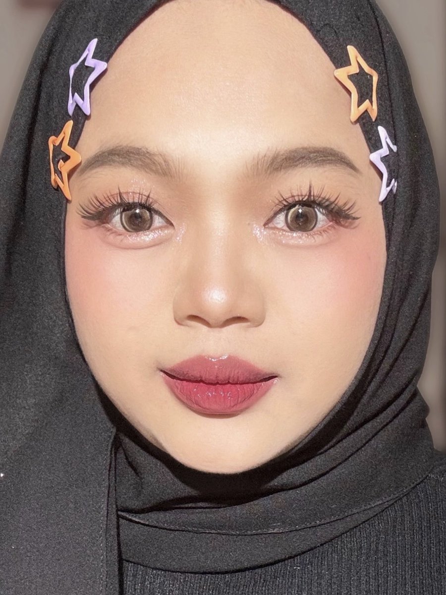 BULAN!🌙 tweet media