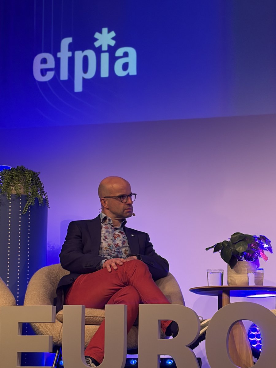 EUDiabetesForum's tweet photo. Yesterday, our Executive Director @BartTorbeyns joined a timely and important discussion on “The Promise of Cardiometabolic Health Checks”, organised by @EFPIA.

Alongside Ulrich Janssen, Cecilia Linde, and Victoria Tzouma, the panel explored how health checks can:
 👉 prevent cardiometabolic diseases
 👉 enable earlier detection
 👉 reduce complications and mortality
 👉 lower healthcare costs
 👉 support economic productivity
 👉 and improve health equity

The upcoming EU protocol on health checks under the Safe Hearts Plan is a major opportunity to invest in prevention and improve the health of people across Europe. 

As Bart highlighted, health checks must be:
 ✔️ easy to implement in primary care
 ✔️ accessible to the general population
 ✔️ designed to identify risk early

He also presented a proposal for joint health check protocol developed by EUDF together with partners from the cardiovascular, renal, diabetes, and obesity communities.

We hope to see this reflected in the European Commission’s proposal.

📄 Read our health check protocol: https://t.co/5iSr5yvpKe

Thank you to @EFPIA and all panelists for this valuable exchange! 🙌