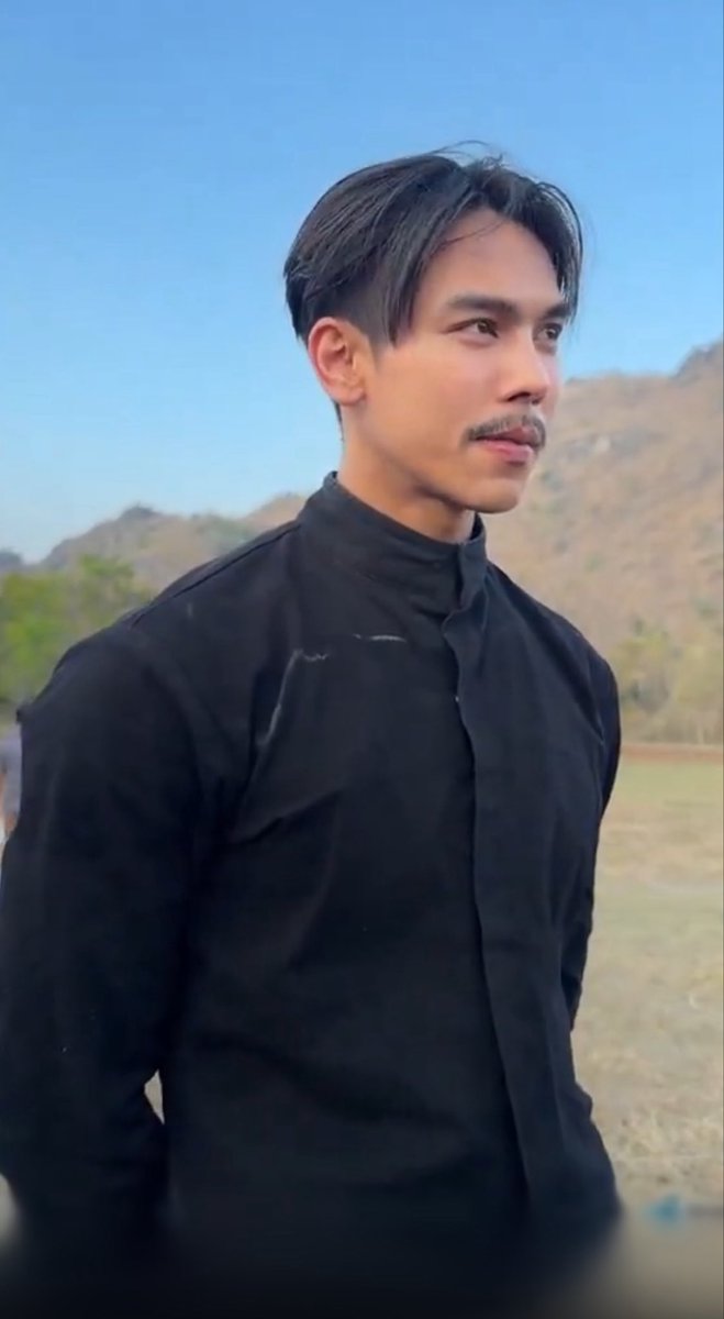 —𝘧𝘭𝘢𝘴𝘩𝘭𝘪𝘨𝘩𝘵 ⚡︎ tweet media