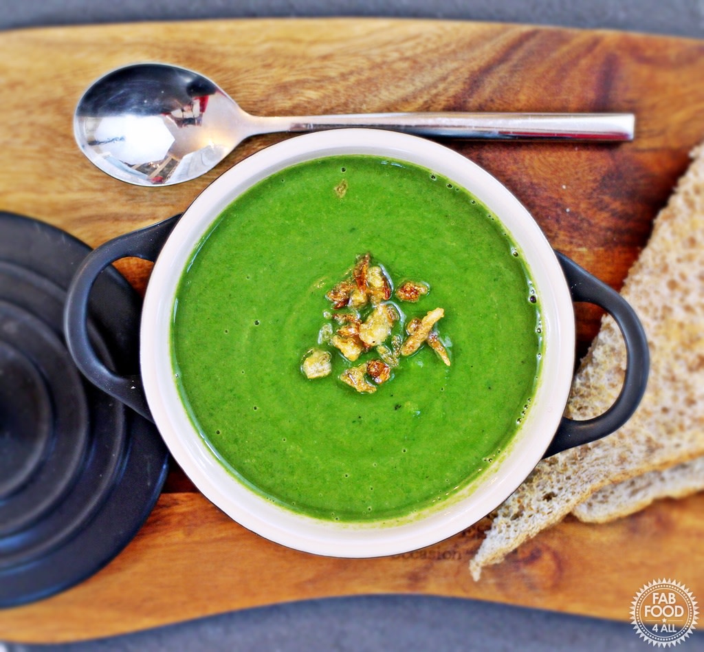 FabFood4All's tweet image. Warm up your day with our Spinach &amp;amp; Butternut Squash Soup! 🍲✨ Packed with nutrients and flavour, it's simply delicious and perfect for any season. fabfood4all.co.uk/spinach-butter…  #HealthyEating #SoupSeason #butternutsquash #soup