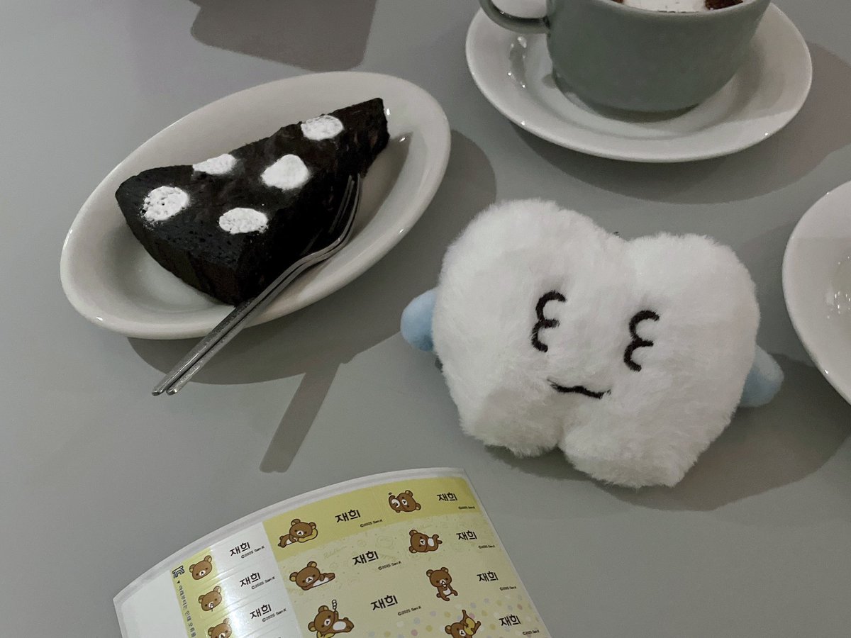  ︎︎ tweet media