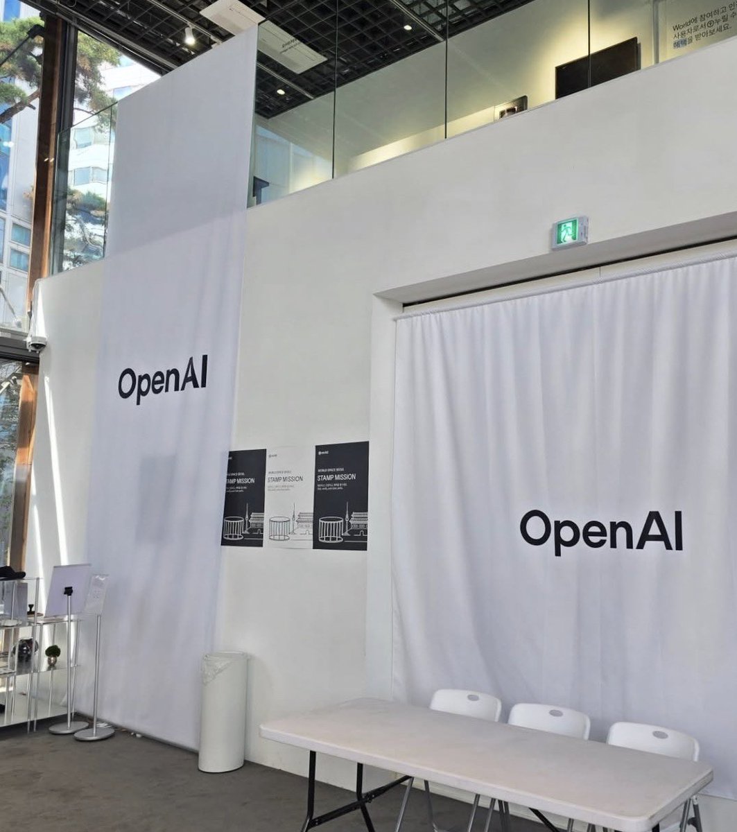 realsigridjin's tweet photo. @OpenAIDevs openai startup seoul event today was cooking🔥 https://t.co/zDdzCkIIEQ