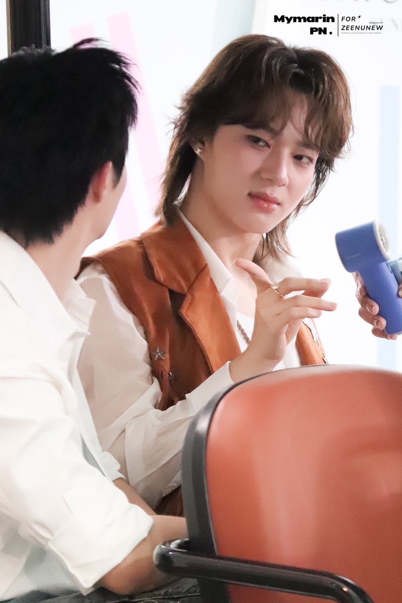 ` มาริน . 𝐟𝐭. 𝐒𝐥𝐨𝐰🤍 tweet media