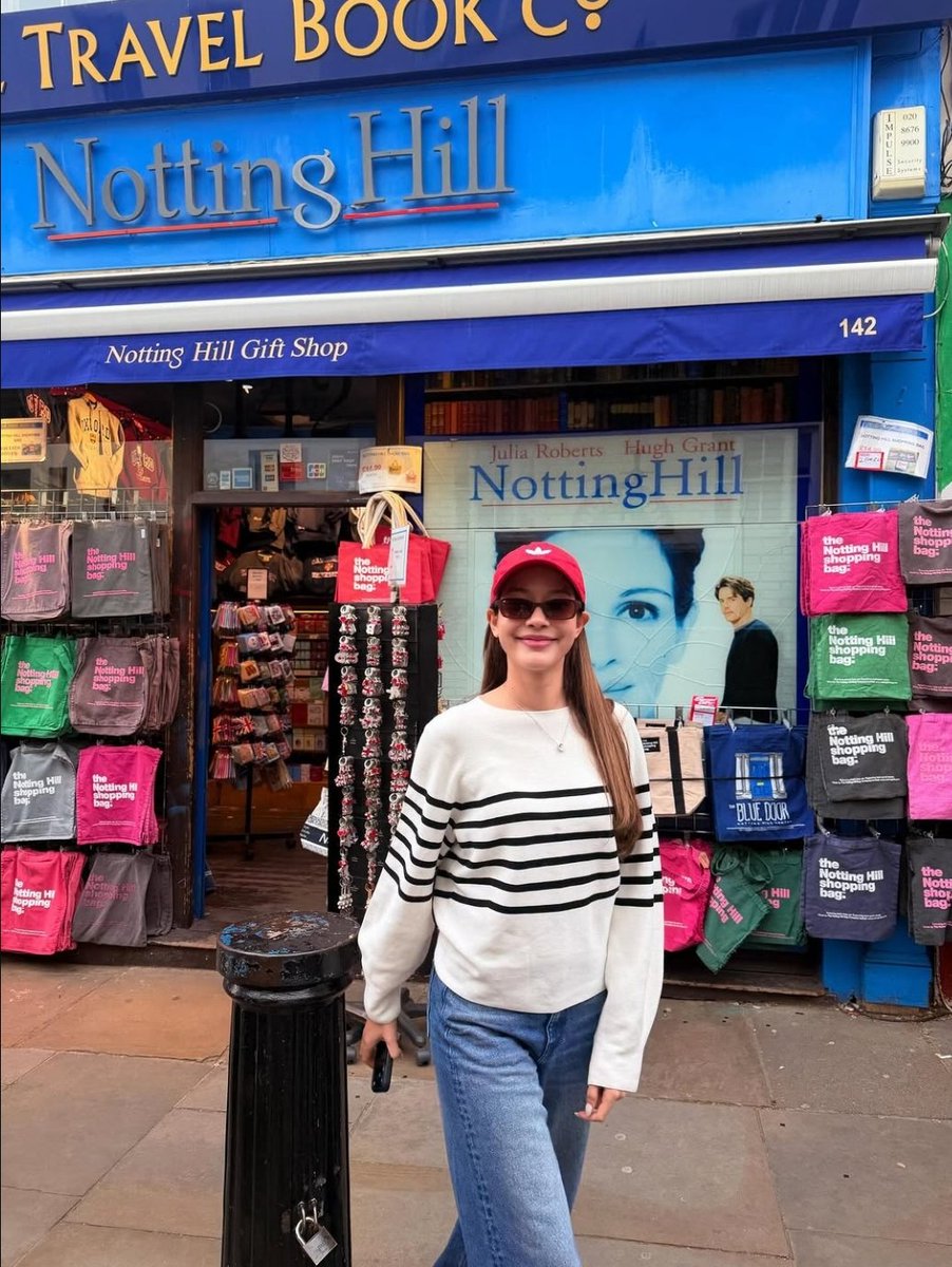 หมุจิ๋วมาเยือน notting hill ค้าบ