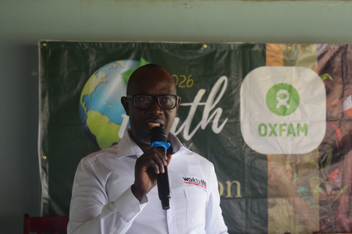 inviolah_nambi's tweet photo. The panel discussion focused on identifying strategies that contribute towards resilient ecosystems in the Teso sub region. Panelist committment to take lead in influencing climate policy shifts while building capacities of youths, farmers and learners. https://t.co/bC1MhqEa1P