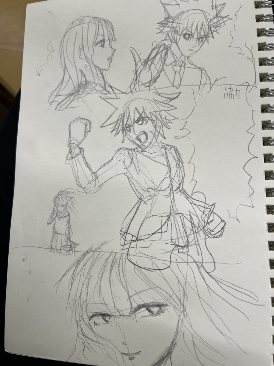 移動中が一番浮かぶから移動中に描くます。
家に着いて描ける状況になると消えるじれんま