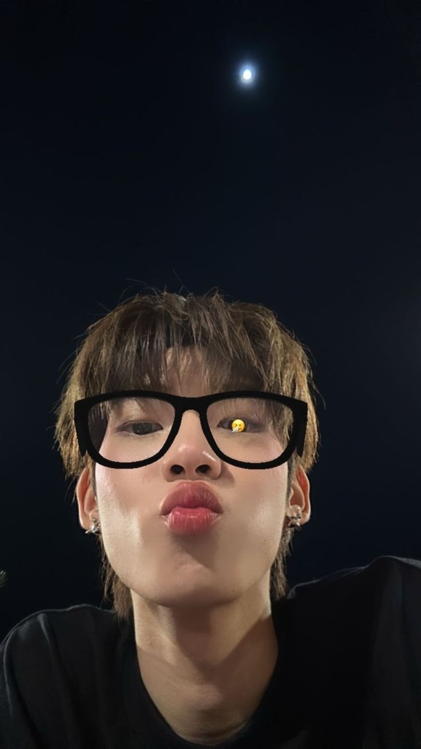 Woodsy Corner. tweet media