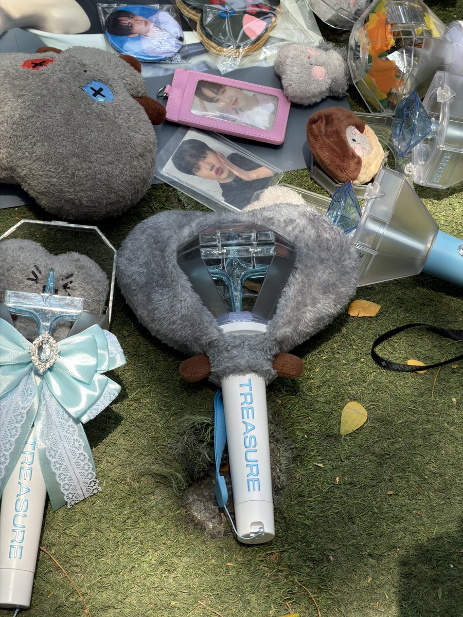 nick saw trejo again O⁠_⁠o tweet media