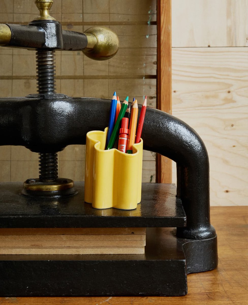 justadd2cart's tweet image. Designed for use across the home, from desks and shelves to bedside tables.
 
Available in store and online
Take a look at the website if you're interested 

𝐒𝐡𝐨𝐩→ linktr.ee/JoeyAtwaini
Tap on Theconranshop

#Oddments #HomeAccessories #decor #decoratingideas #homesweethome