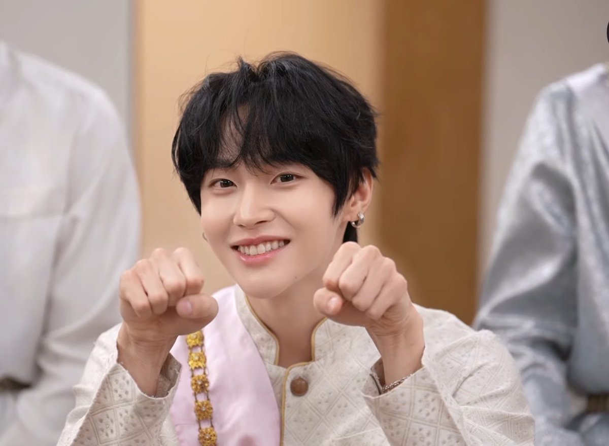 cusso ྀི tweet media