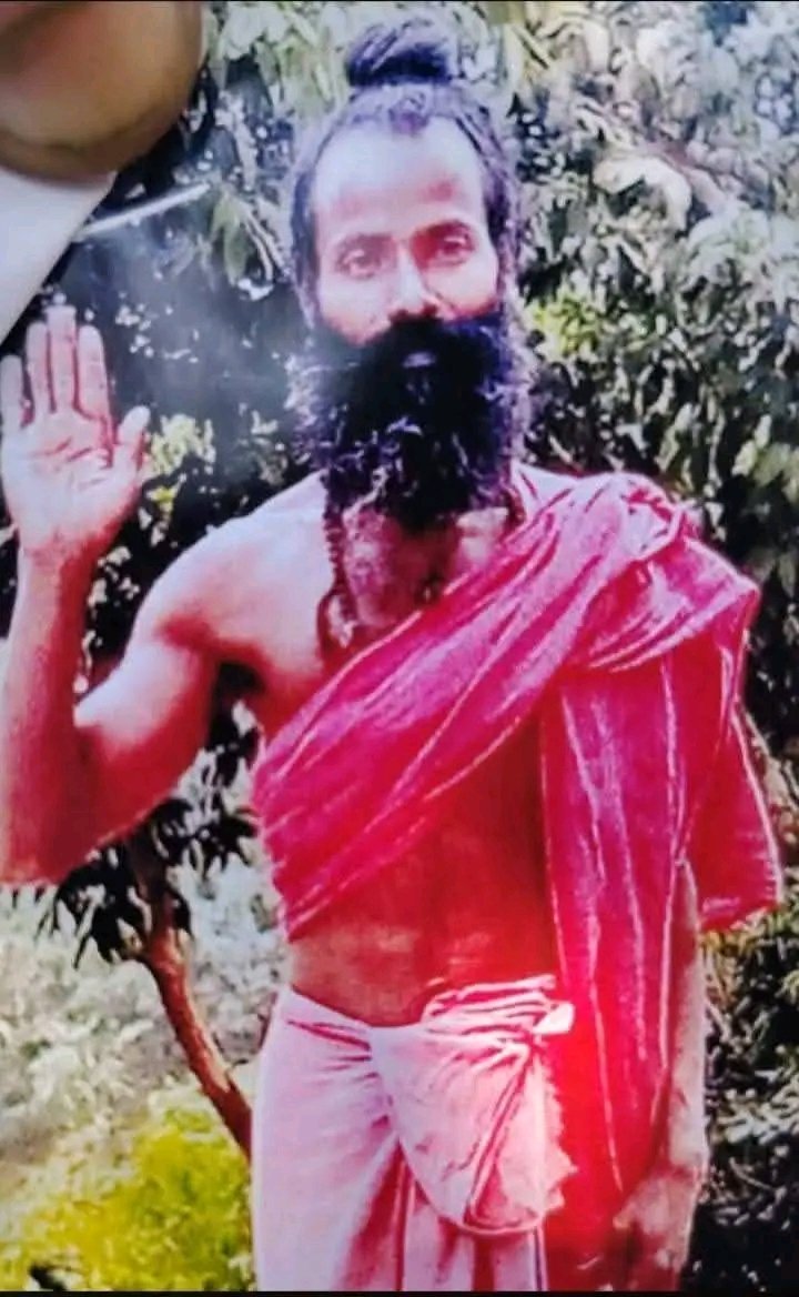 shuvoshanto047's tweet photo. Nayan Sadhu, a priest of a Hindu temple in Khurushkul, Cox's Bazar, went missing 3 days agoToday, the mysterious body of Nayan Sadhu was found hanging from a charred tree in the forest in the depths of Khurushkul. Human Rights Congress For Bangladesh Minorities HRCBM
22 April 26 https://t.co/OumzYHn685