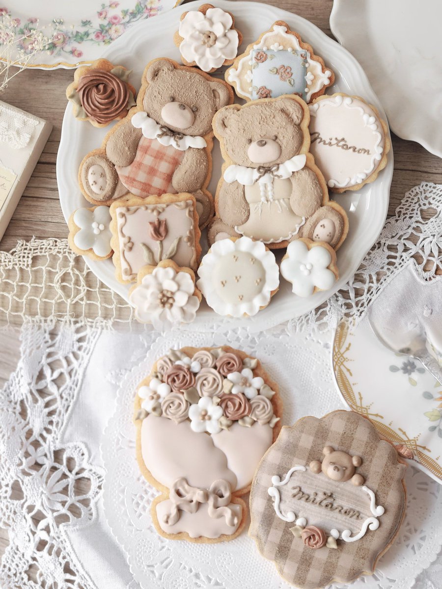 𝚖𝚒𝚝𝚘𝚛𝚘𝚗 🧸.* 𝚌𝚘𝚘𝚔𝚒𝚎 𝚜𝚑𝚘𝚙 🍪 tweet media