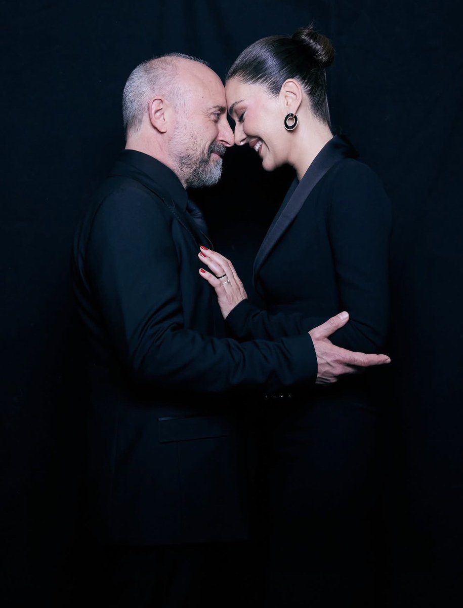 Daily Magazin tweet media