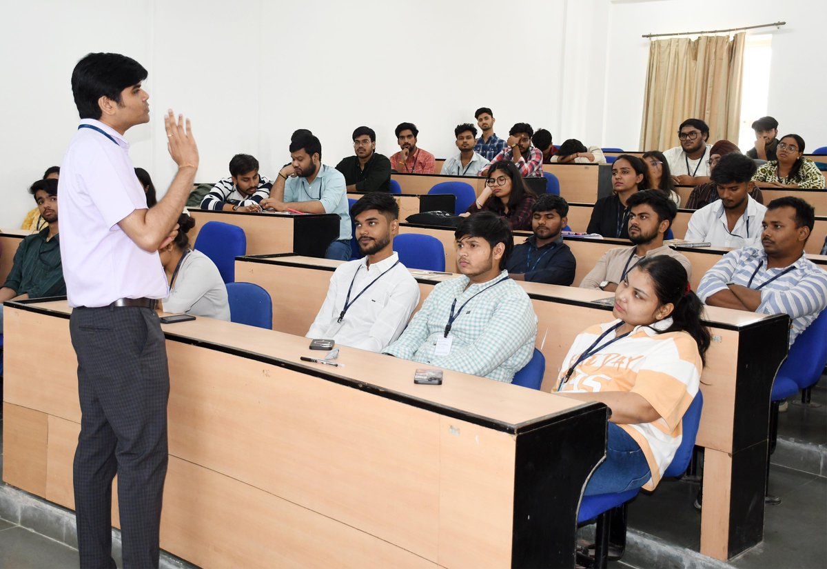 Amity University Lucknow Campus tweet media