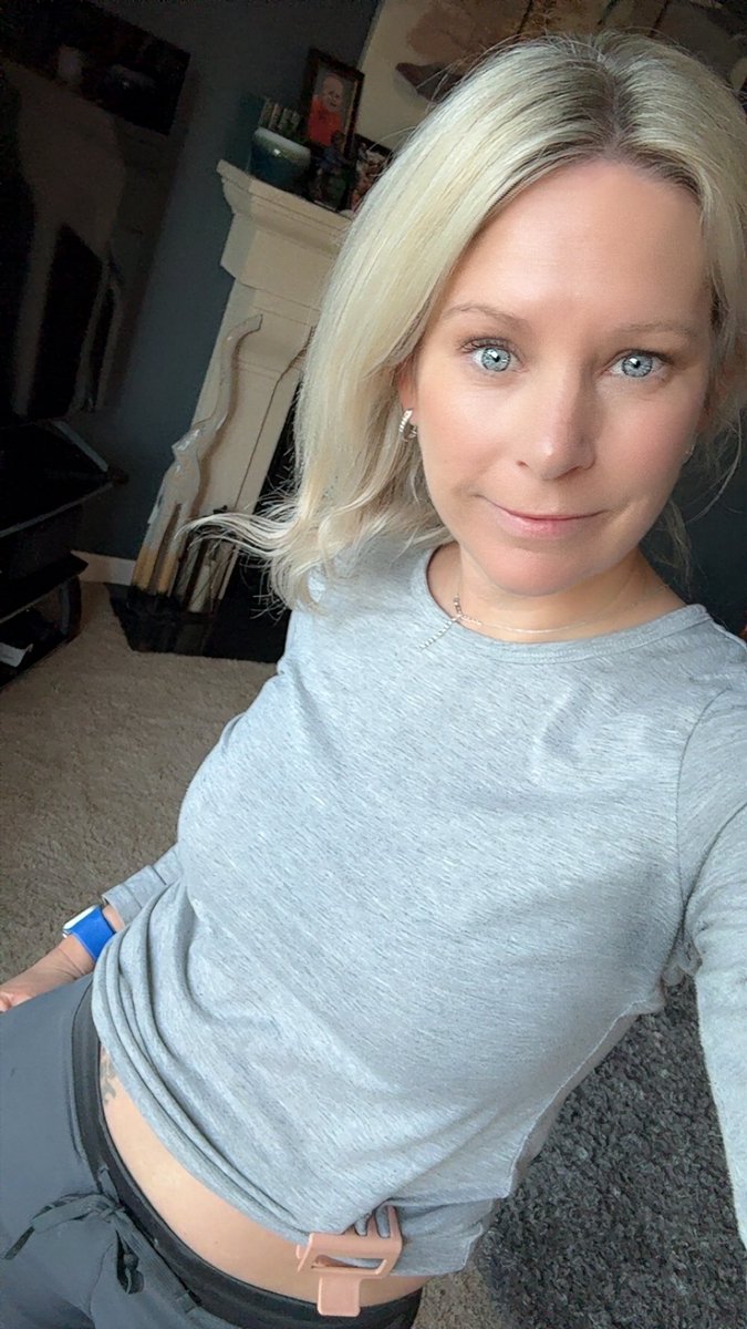 X-Ray Barbie💞; Sarah with an H (Mama Smoke) tweet media