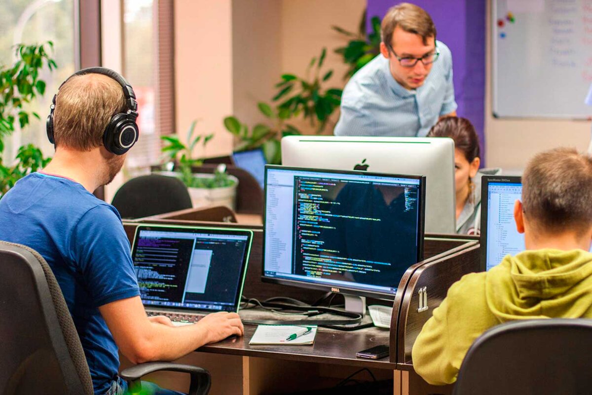 WebDevAgcy's tweet image. Web Application Services Tailored to You:
• Personal websites
• CMS plugins &amp;amp; themes
• Online tools &amp;amp; stores
Find the right solution for your business. Contact us for a personalized, no-obligation offer!
webdeveloper.plus
#WebDevelopment #WebServices