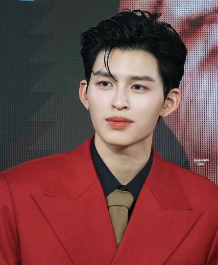 About Music tweet media