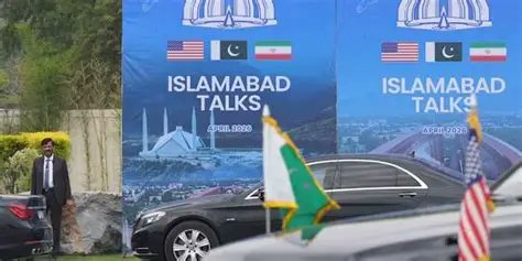 patrickmutambay's tweet photo. Pour moi,🇵🇰🛢️Le Pakistan ne joue pas les médiateurs Iran🇮🇷–USA🇺🇸 par amour pour la paix.👉 Son calcul: négocier du brut iranien sans risquer des sanctions🇺🇸💲,&amp; devenir un corridor de transit du pétrole🇮🇷 pour Pékin🇨🇳 via le CPEC &amp; le pipeline Gwadar–Xinjiang🚛🛤️#EnergyWar. 1/2 https://t.co/MTIofTkohN