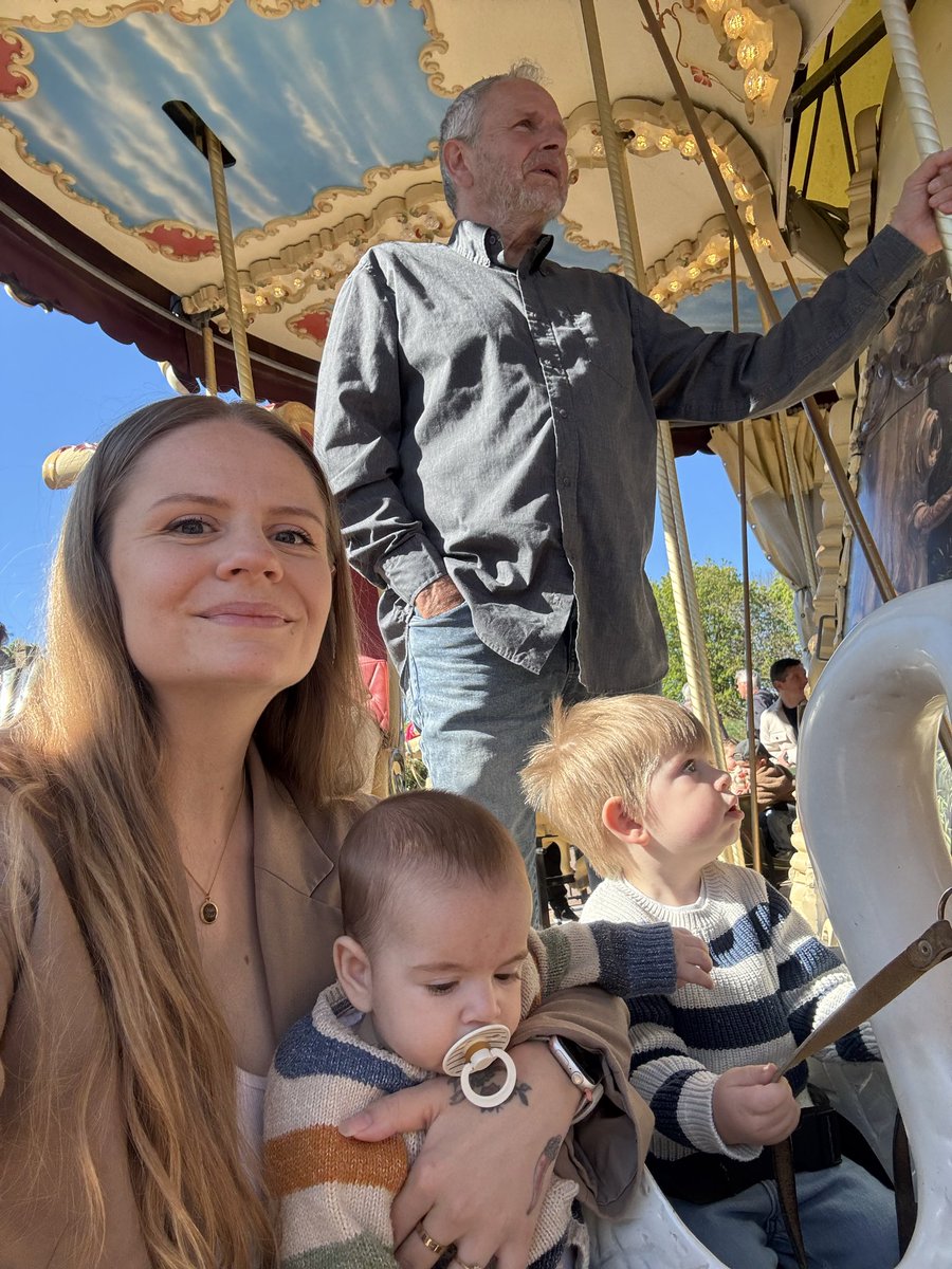 LisaMaySRG's tweet photo. 🎠👍🏼🚼 https://t.co/yg9OW3r4rv