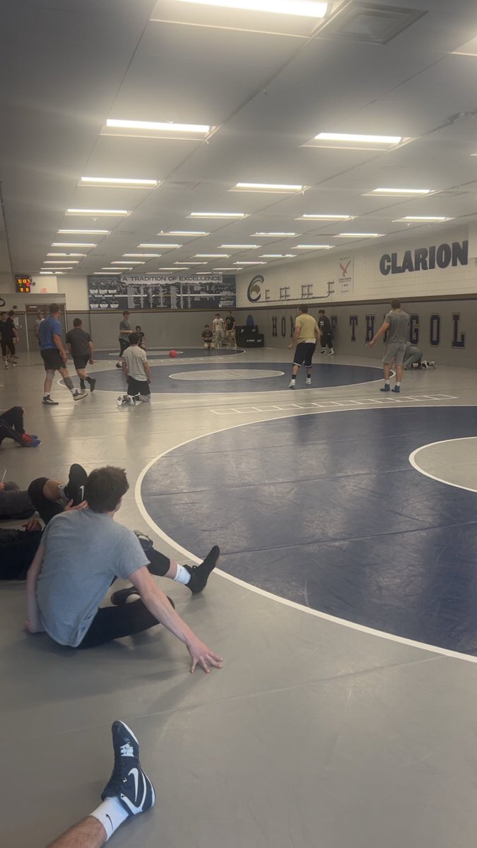 Sebass5858's tweet photo. Had an amazing experience at Clarion yesterday‼️Loved both the @ClarionFootball and @WrestlingCUP program‼️ Can’t wait to be back‼️ @CU_FBRecruiting @vrizz52 @NorwinFB @CoachMBrown1 @KyleMartinPhD @Knights_SCRAP @AGiansante_2021 @CoachShannon22 @nssaspeed @7Twice https://t.co/HCB94TnthR