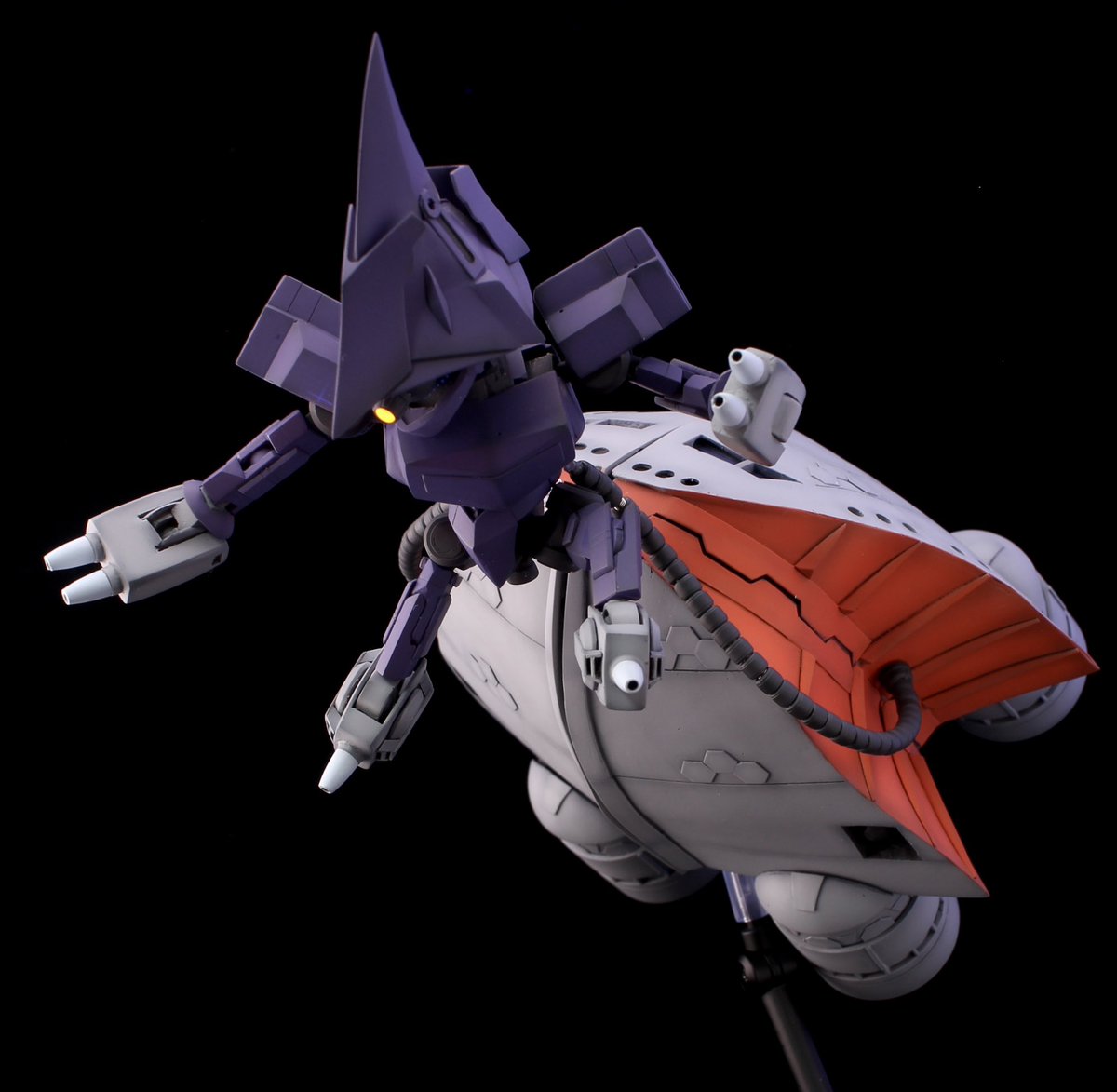 トダン tweet media