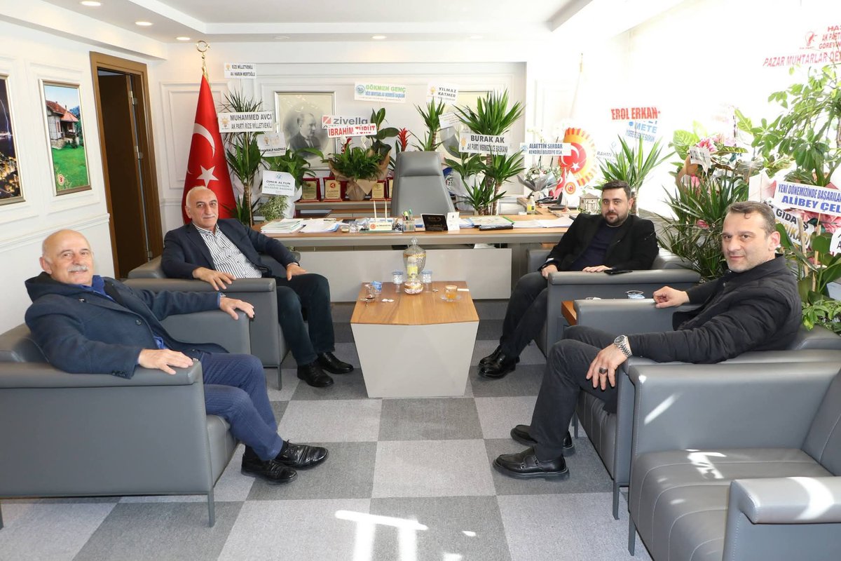 VeterinrMustafa's tweet photo. İl Yönetim Kurulu Üyemiz Mustafa Reyhan ile birlikte İl Genel Meclis Başkanımız Ali İmrân Büyük'a hayırlı olsun ziyaretinde bulunduk. https://t.co/y0ssRCEhel