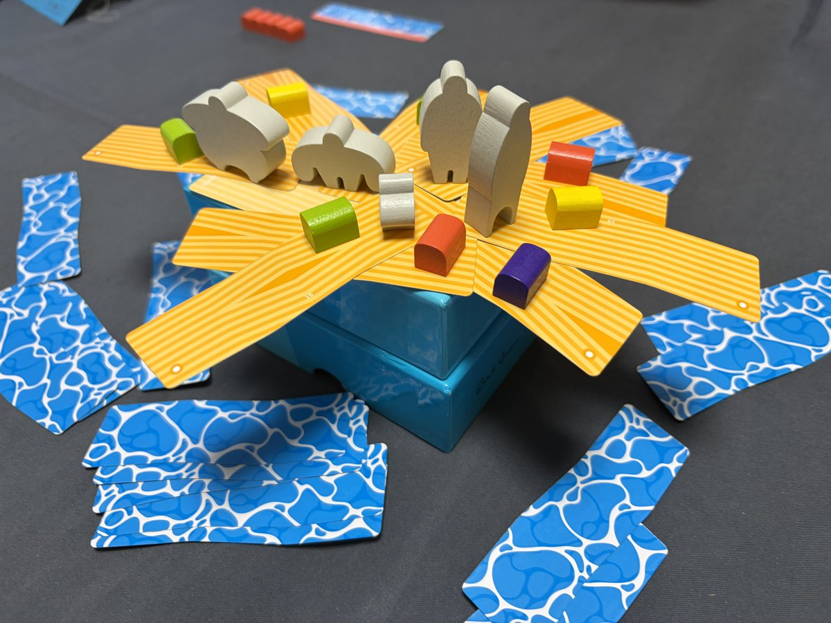 CelestialCrownC's tweet image. 2026/3/8
#新宿クローズ:#Cash:#RafterFive:#TassoBanana
アフター5（朝）←4人戦
なんで金庫の中身が最初から分かってんだとか、筏作んの下手かよとか、なんでバナナからバナナ生えてんだよとか、そう、些細なことよ、フレーバーなんてのは（？）