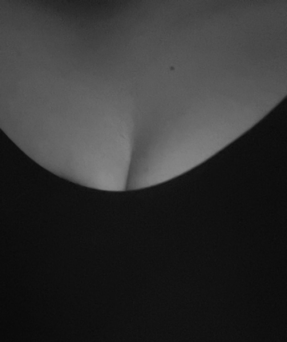 transbratgirl's tweet photo. U can look but not touch :3 

 #trans #boobs #transboobs #notouch https://t.co/4L8Oh8s99e
