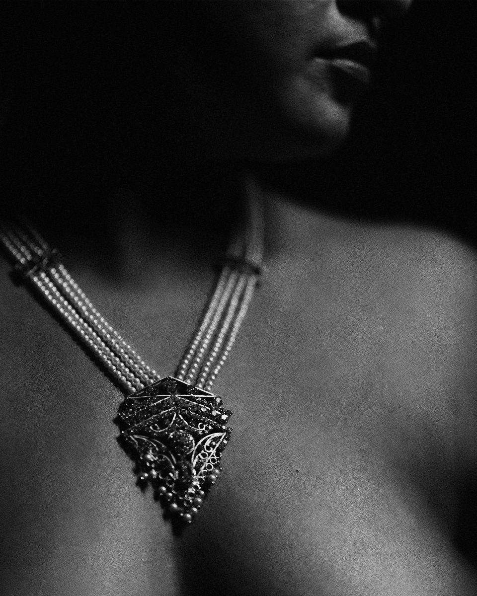 curves_illusion's tweet image. the monochrome lighten the inner darkness of our mind.

@kinky196182205
@cinquemorsi
@PepeAIM
@ArokaArokabel
@yourphotonude
@Mardeibiza66
@PiotrNo54088798
@NotaMu_AGallery
@FashionBong 

. #Boudoir #PhotographyArt #AestheticVibes #VisualPoetry