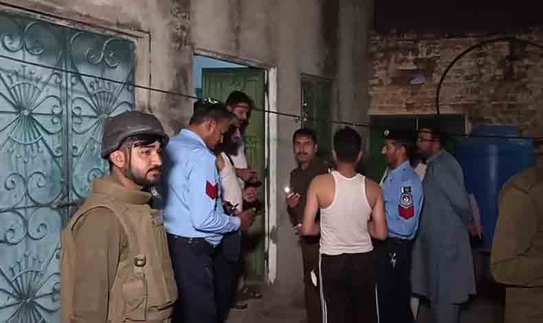 Nawaiwaqt_'s tweet image. اسلام آباد: مختلف علاقوں میں مشترکہ گرینڈ کومبنگ سرچ آپریشنز جاری
nawaiwaqt.com.pk/22-Apr-2026/19…
#Islamabad #Police #Search #Operations @ICT_Police