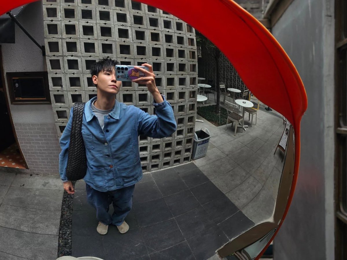 TheJ. Official tweet media