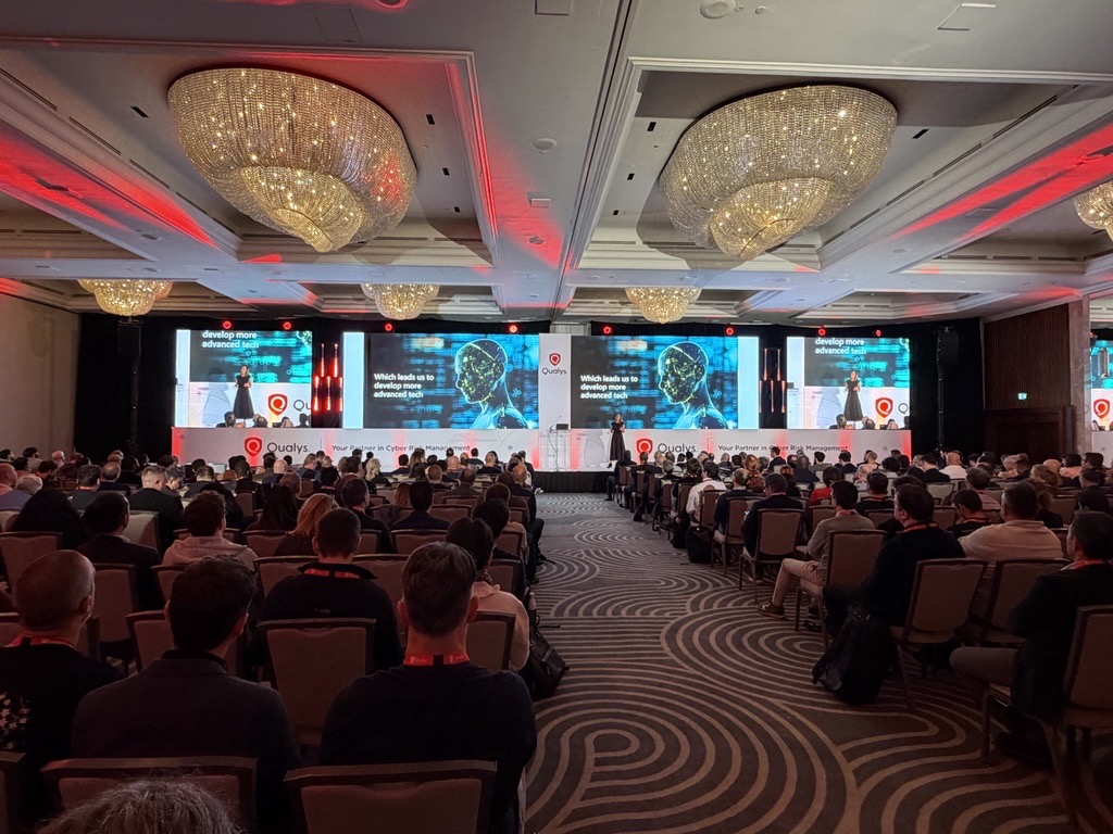 Teksalah's tweet photo. 𝗛𝗮𝗽𝗽𝗲𝗻𝗶𝗻𝗴 𝘁𝗼𝗱𝗮𝘆 𝗶𝗻 𝗟𝗼𝗻𝗱𝗼𝗻!
Moments from Qualys 𝗥𝗢𝗖𝗼𝗻 𝗘𝗠𝗘𝗔 𝟮𝟬𝟮𝟲 where 𝗧𝗲𝗸𝘀𝗮𝗹𝗮𝗵 participating as a strategic partner with Qualys for Managed Risk Operations (mROC). https://t.co/jk9dVoOf4r