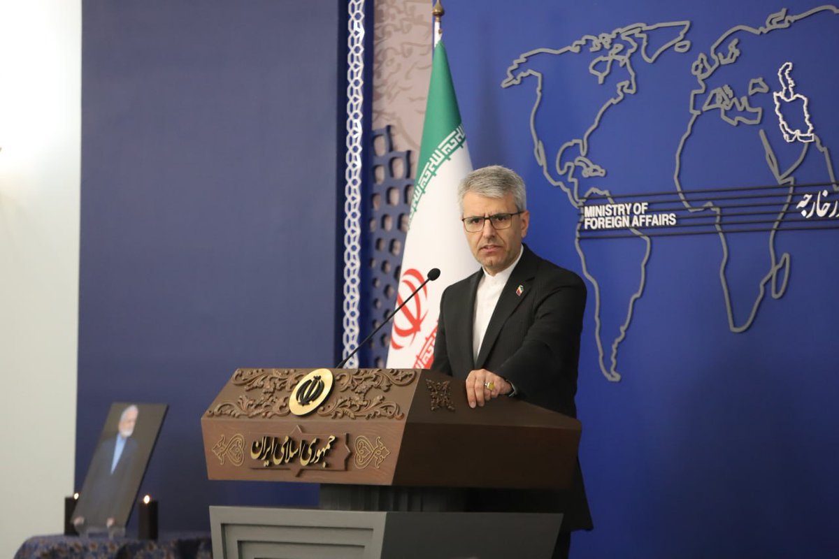 Iran_GOV's tweet image. 1/2
FM Spokesman @IRIMFA_SPOX : Iran did not initiate the war; all actions were in legitimate self-defense. While appreciating Pakistan’s mediation, Iran remains vigilant and fully prepared to defend its security and national interests against any threat. #Iran