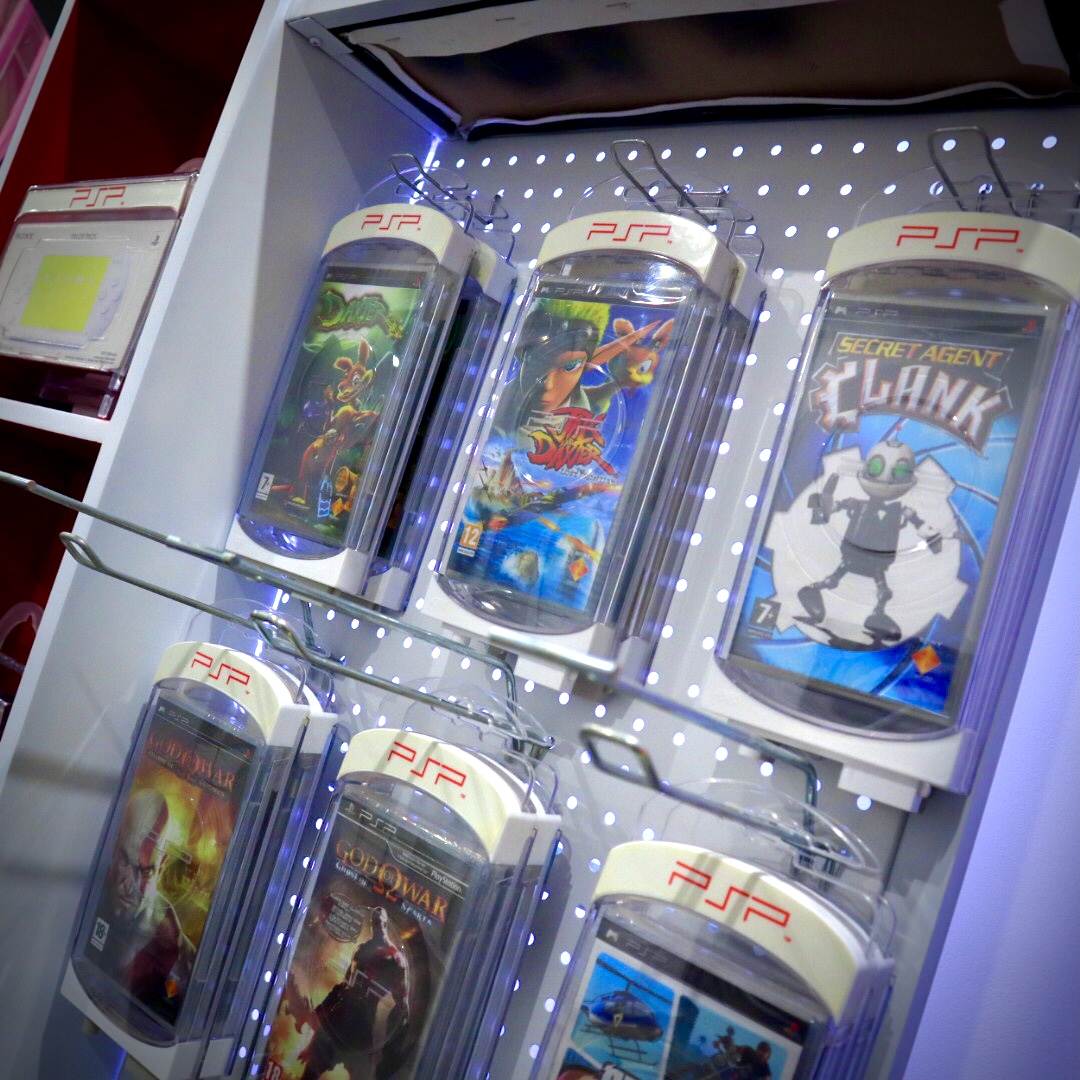 Micromania-Zing tweet media