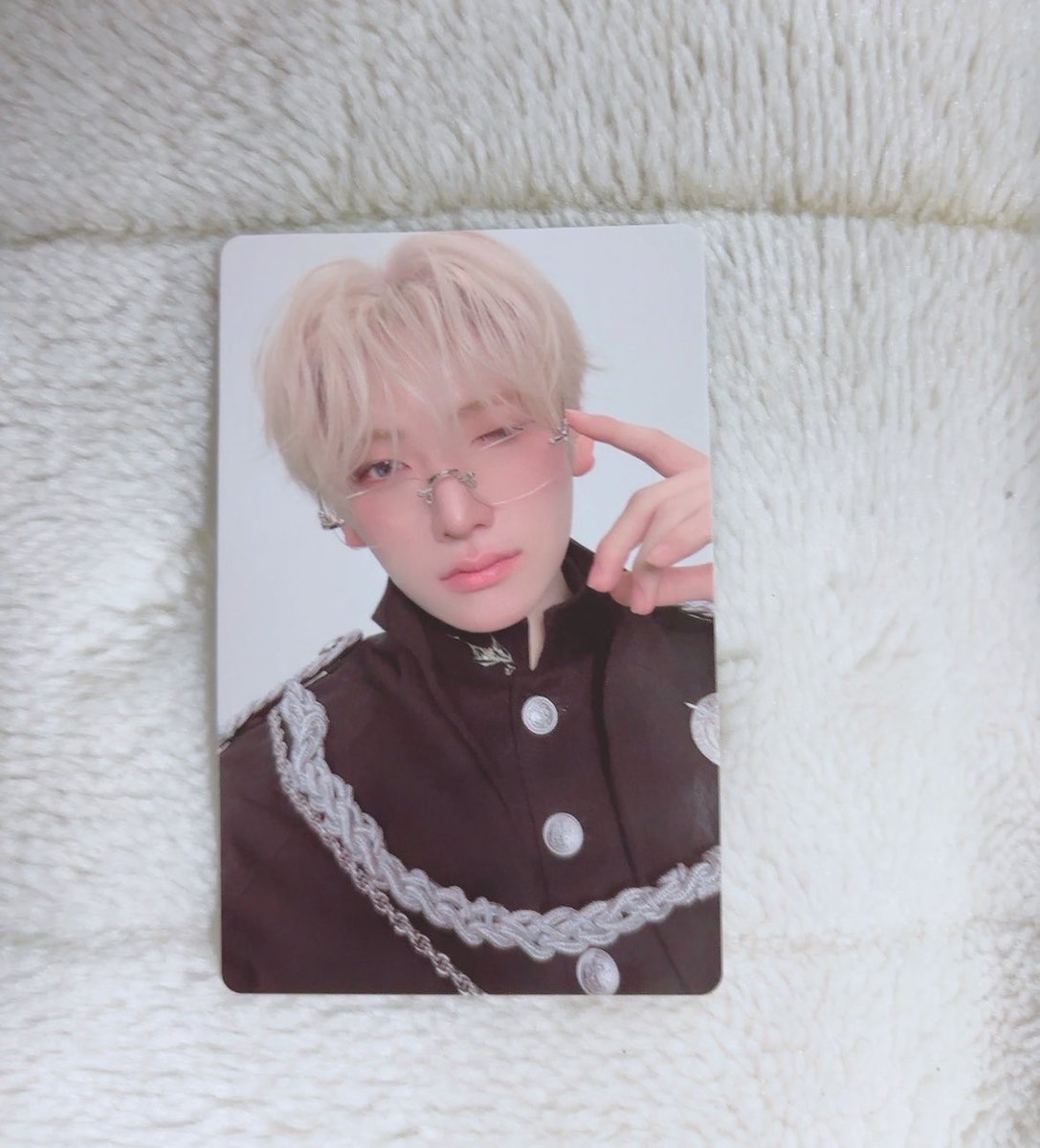 𝕣𝕦𝕞𝕚𓏲𝄢 tweet media