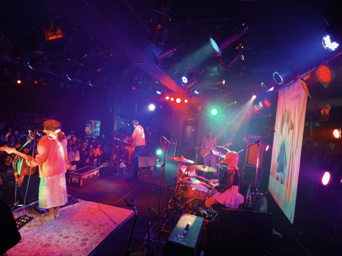 kamattechaninfo's tweet photo. 神聖かまってちゃんtour2026
「14歳の保健室」
名古屋CLUB QUATTRO
ありがとうございました🌻

次回の公演は
4/28（火） 「14歳の保健室」ツアー
水戸club SONIC mito 
よろしくお願いします！

4.22 wed
知恵ちゃんの聖書
グロい花
天使じゃ地上じゃちっそく死
死にたいひまわり
るるちゃんの自殺配信
Girl2
雨あめぴっちゃんの歌
夕暮れメモライザ　　
日々カルチャア
学校に行きたくない
僕は頑張るよっ
ロックンロールは鳴り止まないっ
躁鬱電池メンタル
ロマンス
友達なんていらない死ね
夕方のピアノ

en
バグったのーみそ
フロントメモリー　
雲が流れる
花ちゃんはリスかっ！