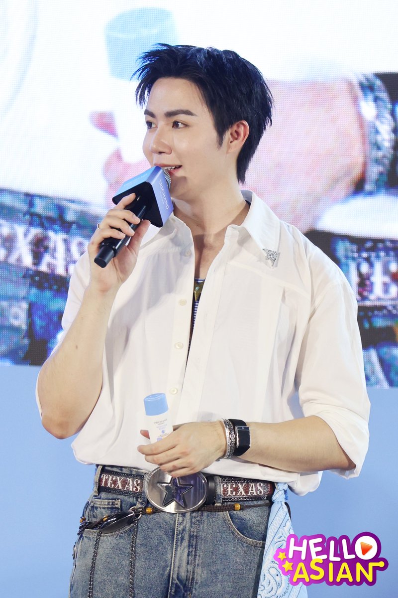 Hello_asian's tweet photo. จะผมทรงไหน เฮียก็หล่อมากตลอดอยู่แล้ววว 😊

#SRICHANDSunxZeeNuNew
#SRICHANDxZeeNuNew 
#ZeePruk  #zeenunew #ซีนุนิว
#SRICHAND #SRICHANDSunlution
#SRICHANDSunlutionFestival https://t.co/3njG2LmQ1C