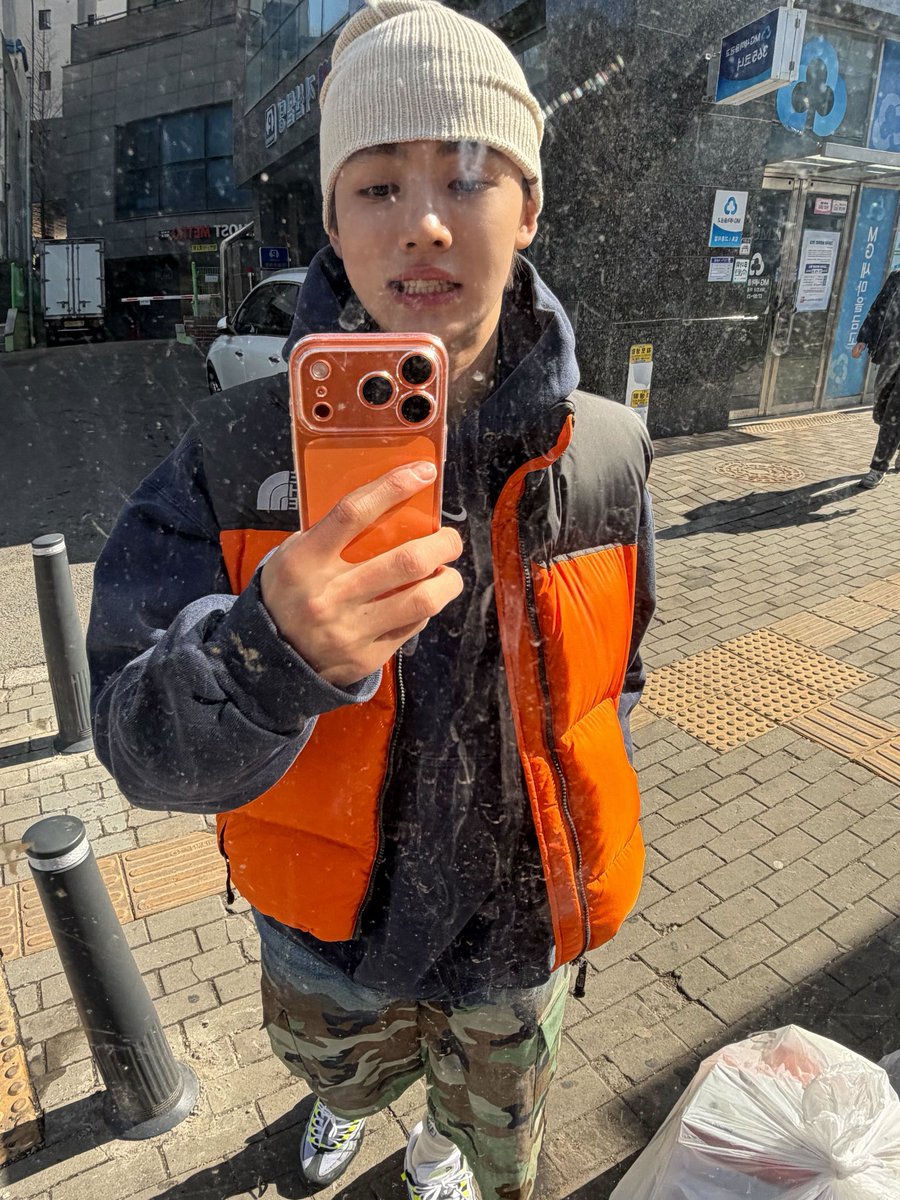 seonghyeon pics tweet media