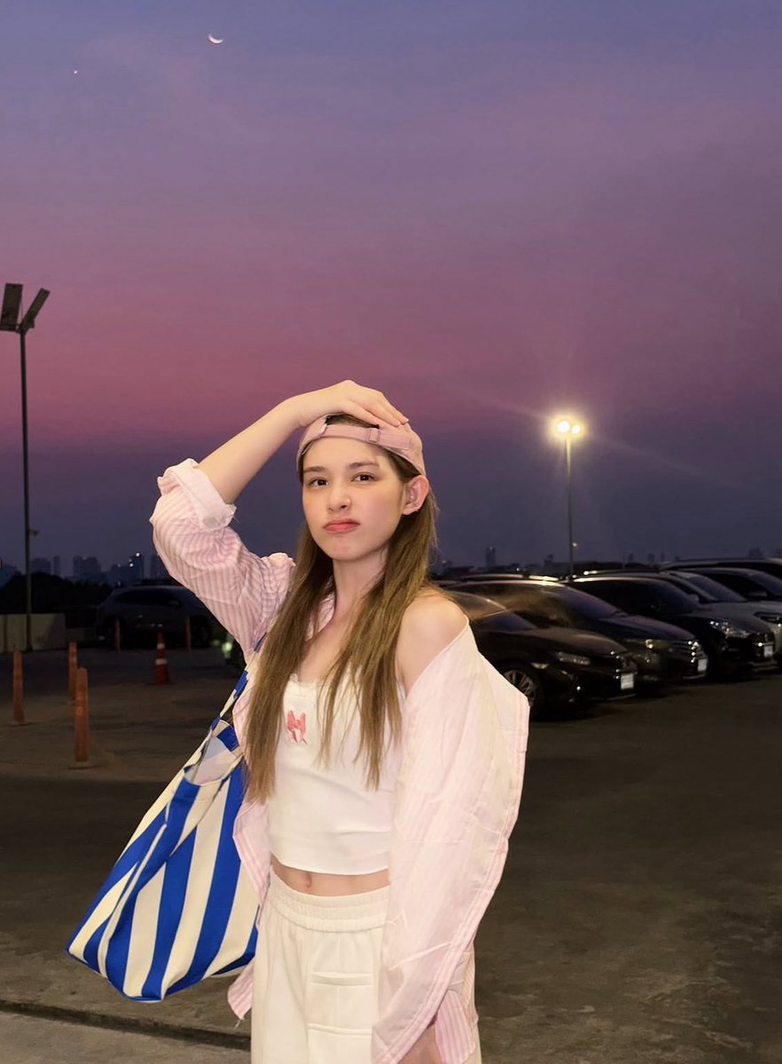 ꒰ Repost  ꒱ : 22.04.2026
©  IG : namfah_thunyaphat

—— 💘📖 :-)💗

#น้ำฟ้าธัญญภัสร์ #namfah_thunyaphat #ปิ้งย่างของน้ำฟ้า #pingyangxnf