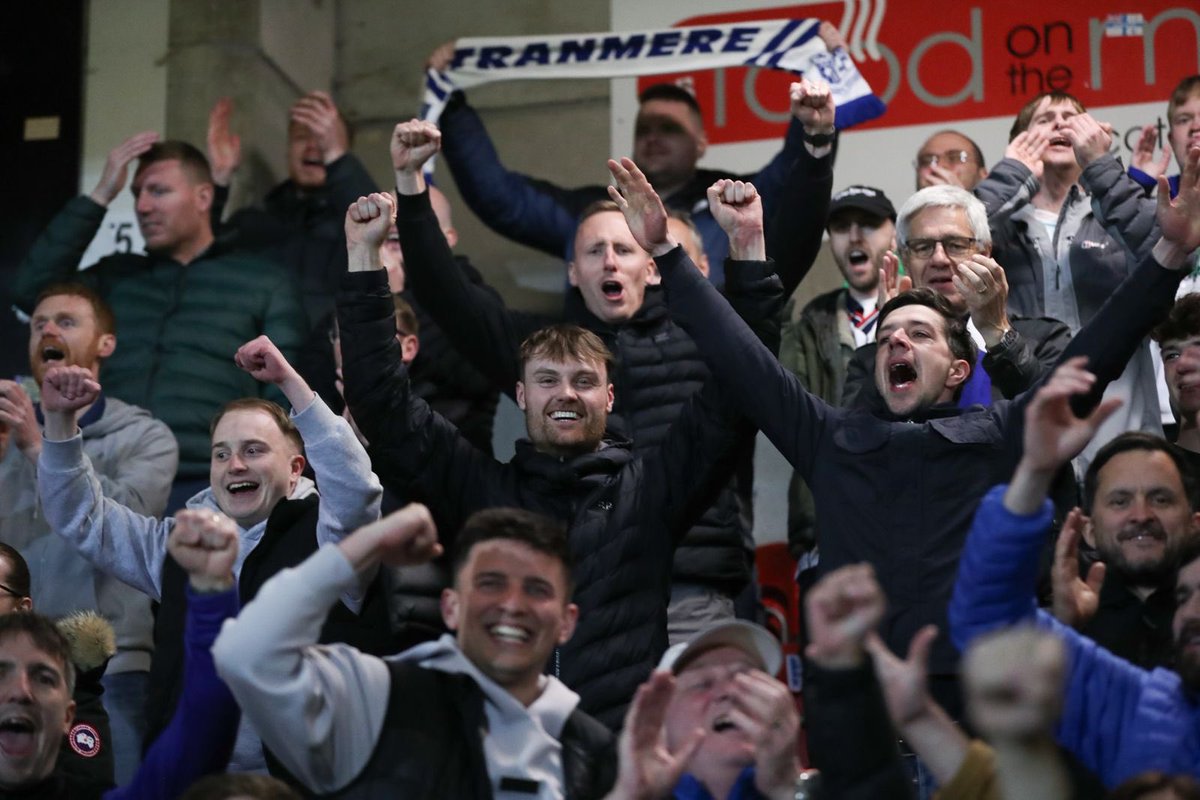 TranmereRovers's tweet image. 🤍 Our Super White Army, Our 12th Man!

Outstanding.

#TRFC #SWA