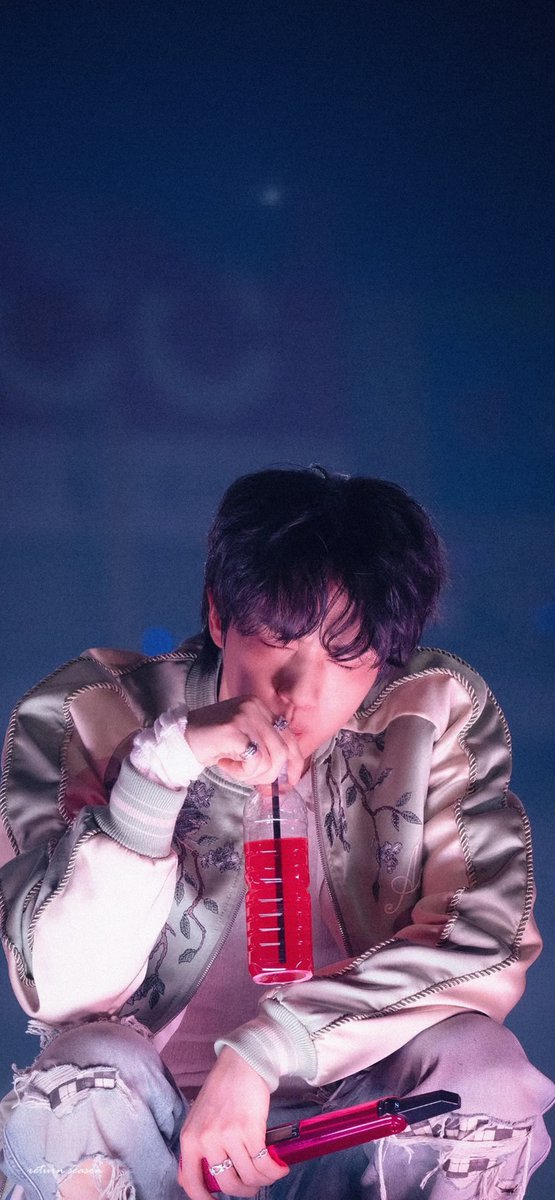 계절 🌿 tweet media