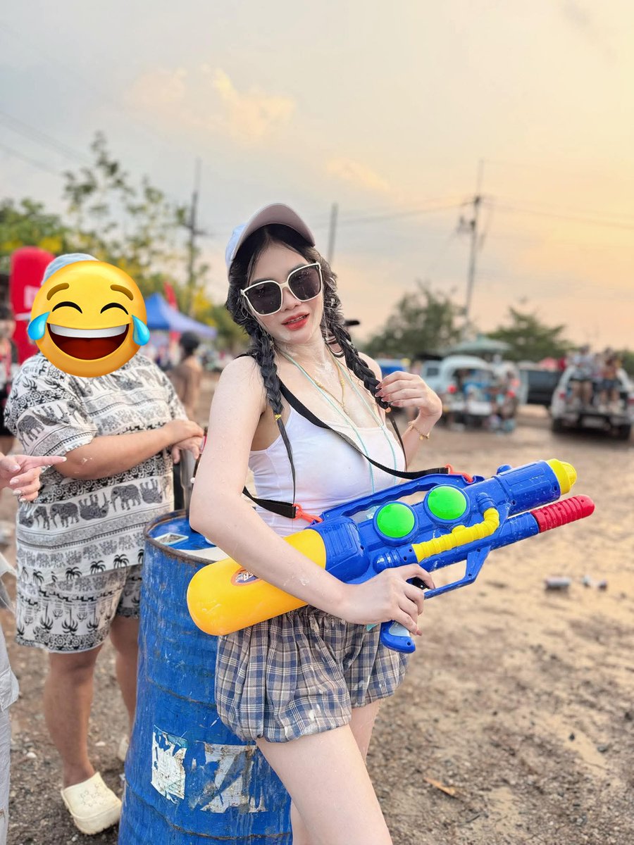 ฟะ ฟะ ฟ้า 💋🦋 tweet media