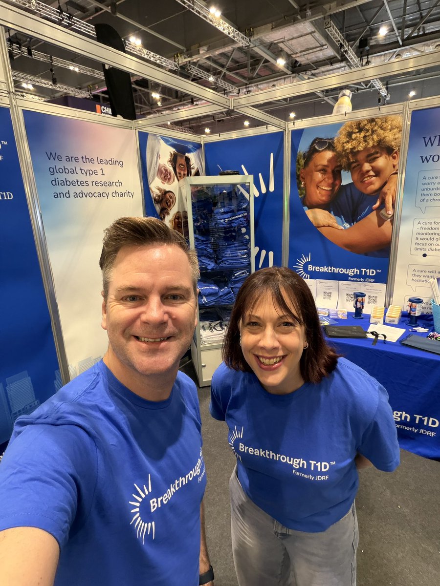 tejlovell's tweet photo. What an inspirational morning meeting some of the incredible 140+ @BT1DUK runners taking on this year’s @LondonMarathon We are so proud of each of you and the impact you are having for our work focused on #T1D #teambreakthrough #heroes we’re with you every step of the way! https://t.co/F4jgTq77oc