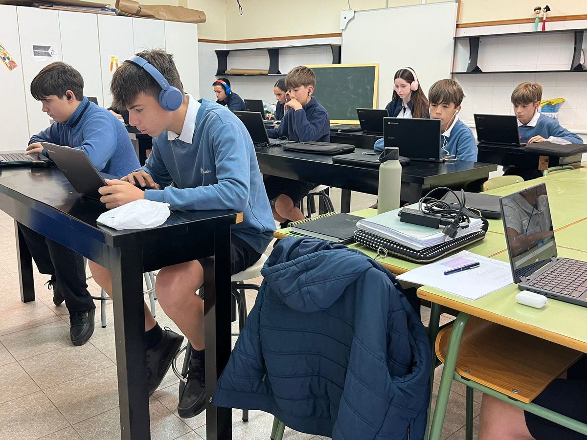 Colegio Consolación Nules tweet media