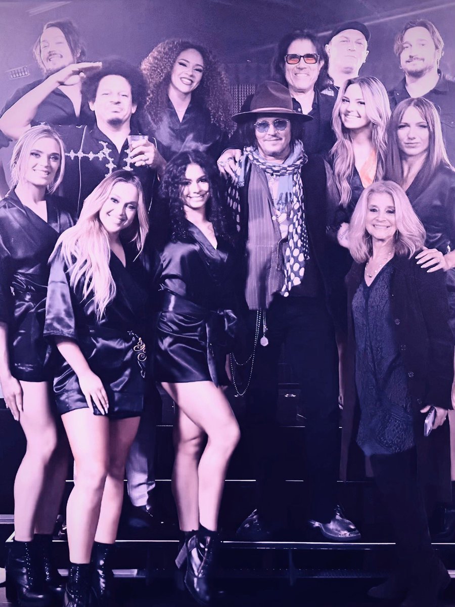ReemDepp's tweet image. Via \ fortydeucevegas “Forty Deuce partner, #johnnydepp added a touch of Hollywood mystique to the electric pulse of Las Vegas nightlife this week when he made a low-key appearance at Ivan Kane’s Forty Deuce inside Mandalay Bay.

With the doors closed to the public, Depp was