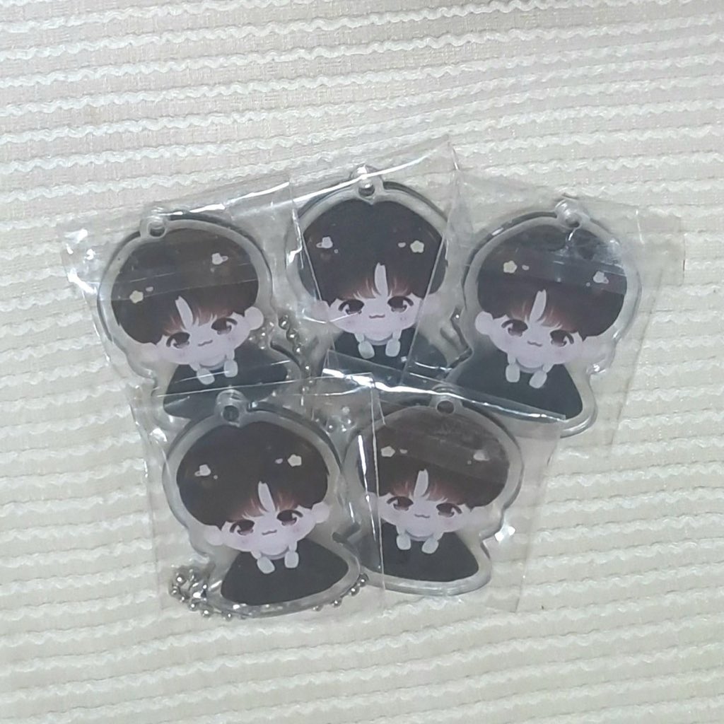 For POR SUPPAKARN ❄️ tweet media