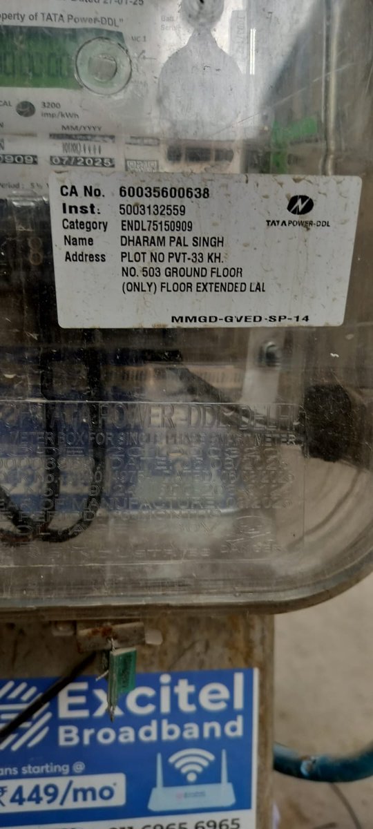 DelhiReports's tweet image. @aajtak @tatapower_ddl @gupta_rekha 
#EmergencyResponse 
Dear Tata Power please look into before any mishappning the wire is fall down and there are many children in street and they pases from here,
So please do it on priority