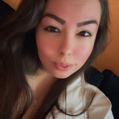 Qu33nN40m4's tweet photo. #NewProfilePic #NaturalBeauty #NoValidationNeeded #NoNeedToShowOff #NoNudes #RealdoesntNeedAttention #Mexicana🤞🏽❤️💋💯💋 https://t.co/uWfdDstR7M